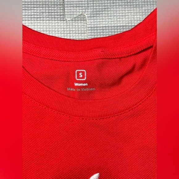 APPLE Employee Logo RED T Shirt Women Small Rare VTG - Picture 3 of 6